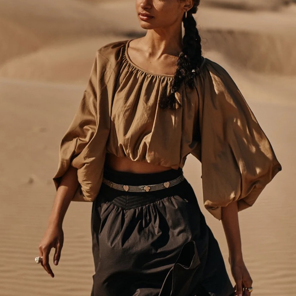 Future Primitive Petal top